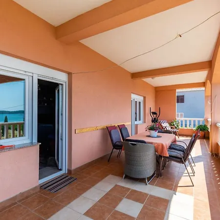 Appartamento With Parking Space Seget Donji, - 27568
